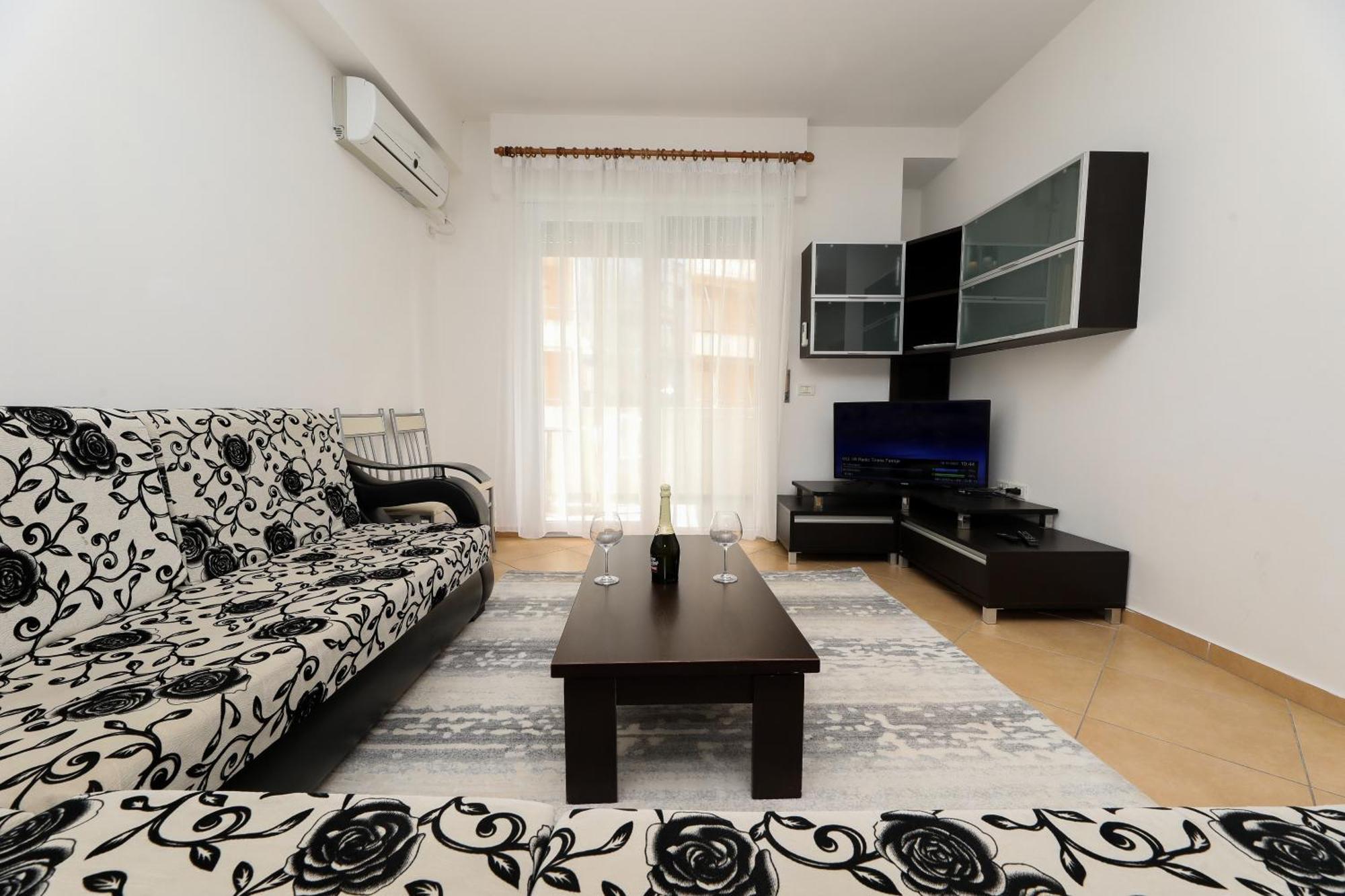 Noa Apartments Vlore Luaran gambar